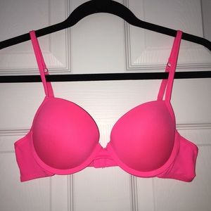 🍀SALE🍀 34B Hot Pink Push Up Bra